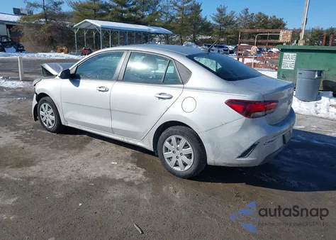 2022 Kia Rio Lx z USA, uszkodzony, nr VIN 3KPA24AD7NE447429